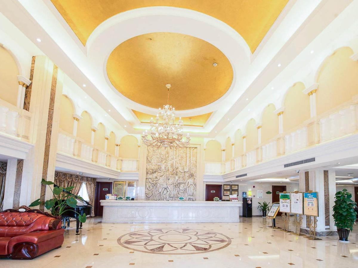 Vienna Hongqiao Airport Center 3* Xangai
